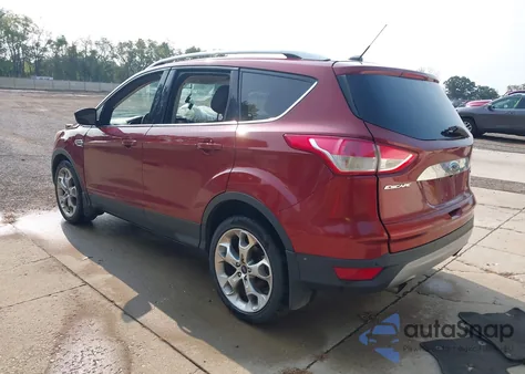 2016 Ford Escape Titanium из США, поврежденный, VIN 1FMCU9J97GUB44999